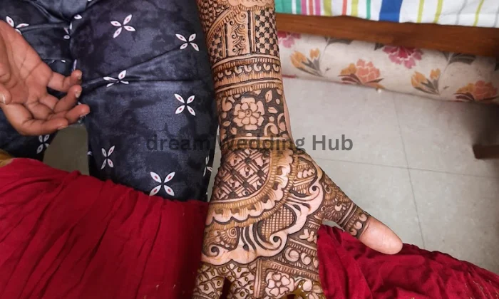 Saras Bridal Artistry